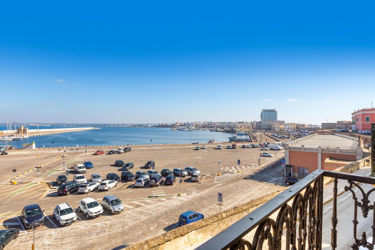 Finestra Sul Porto *